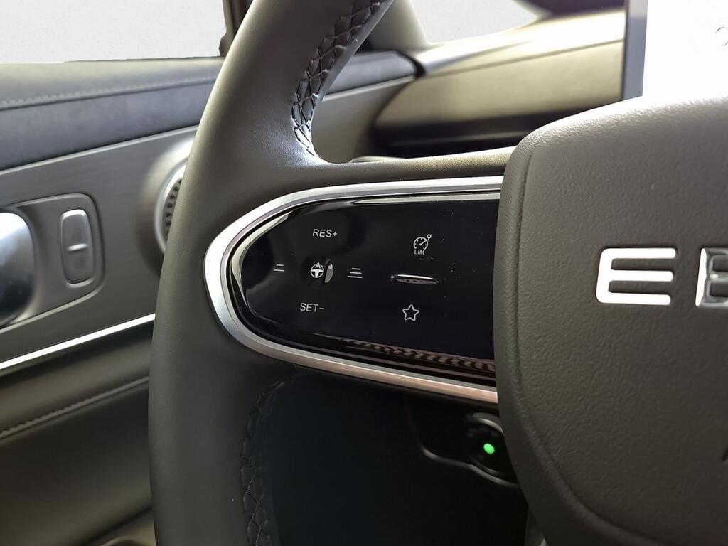 Ebro S800 1.5 TGDI PHEV Premium E-CVT 19