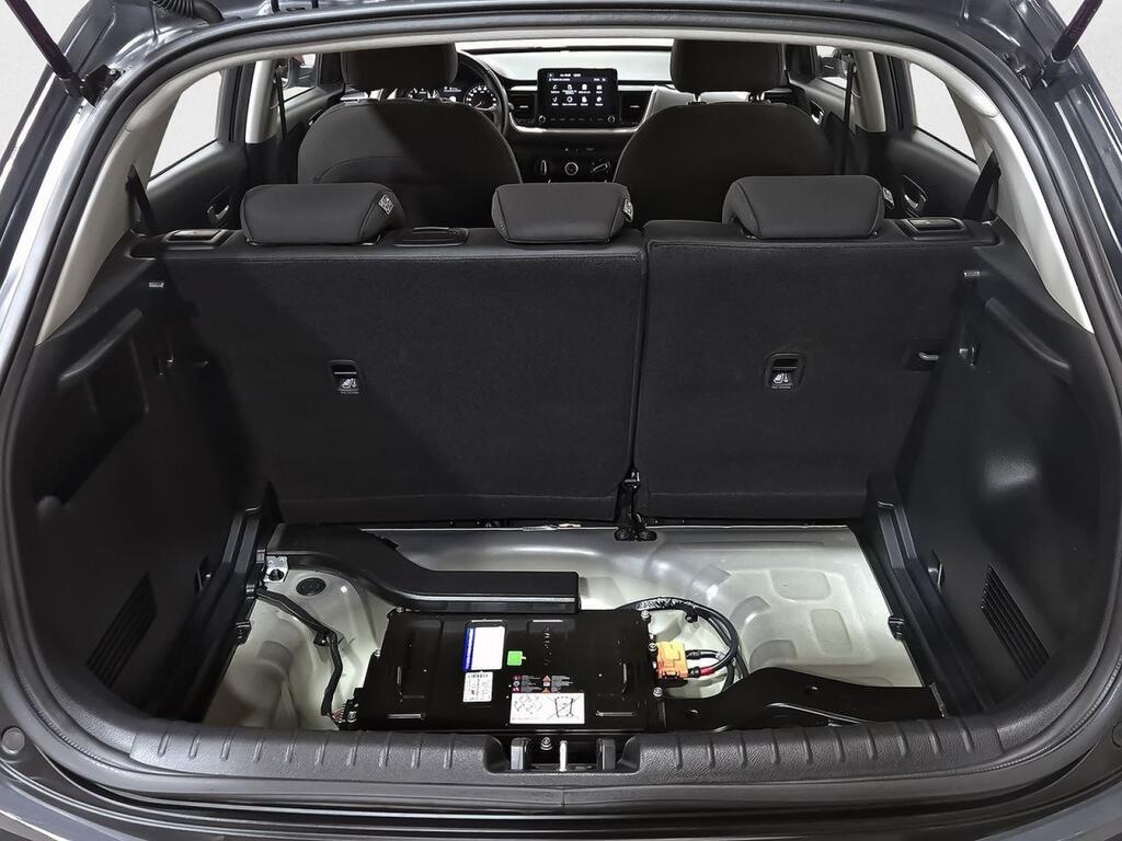 Kia Stonic 1.0 T-GDi 74kW (100CV) MHEV iMT Concept 25