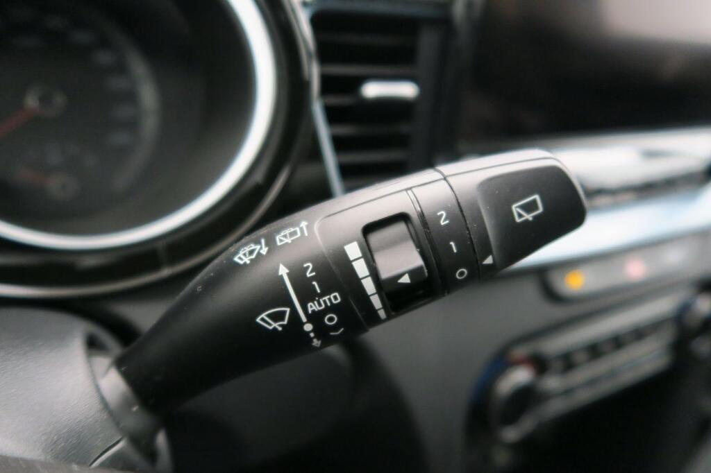 Kia Ceed TOURER STYLE EDITION 1.0 T-GDI 100 CV 5P 16