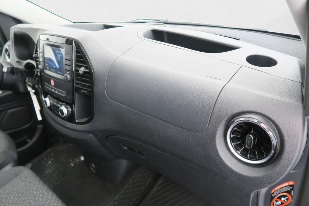 Mercedes Vito TOURER SELECT 116 2.0 CDI 163 CV SWB L 163 4P 9 PLAZAS 17