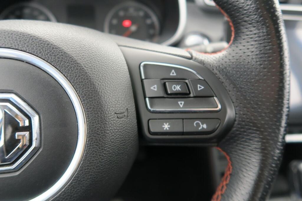 MG ZS COMFORT 1.0T 111 CV AUTO 5P 12