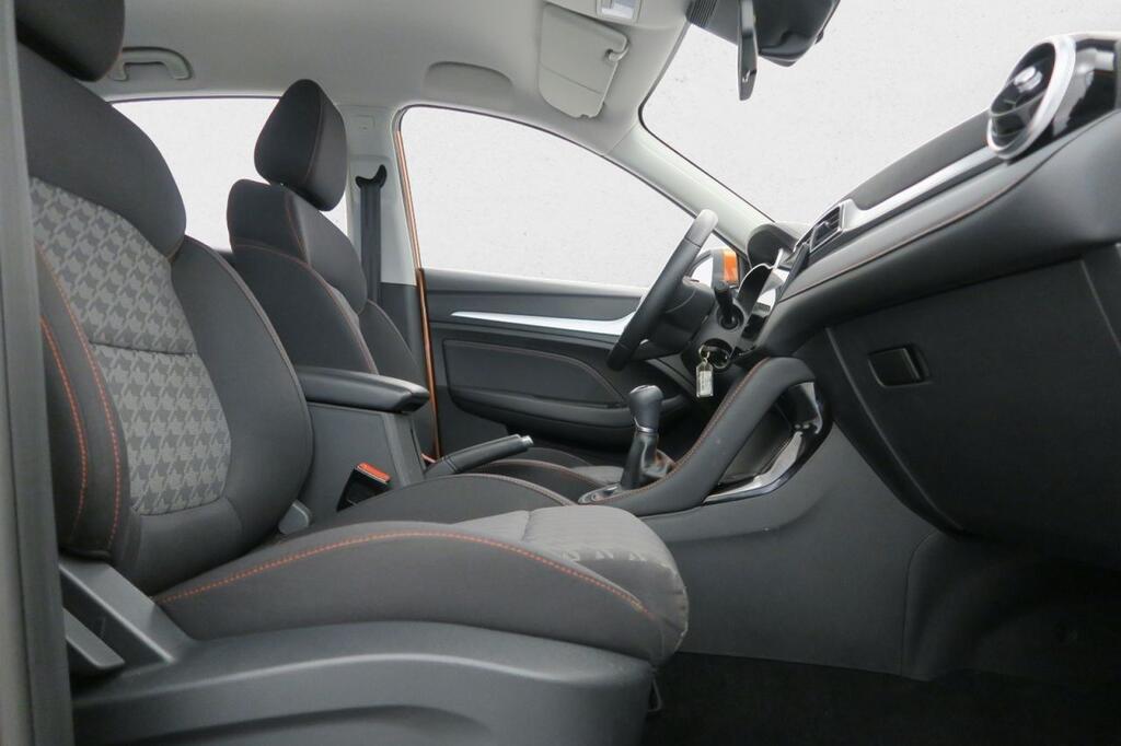 MG ZS SUV 1.5 COMFORT 106 5P 21