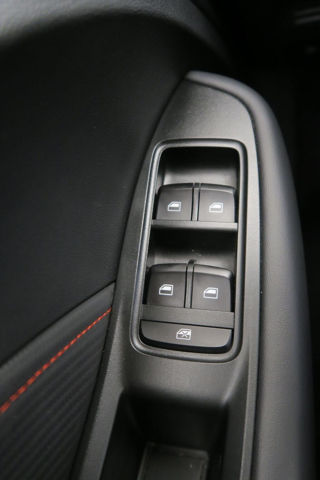 MG ZS SUV 1.5 COMFORT 106 5P 9