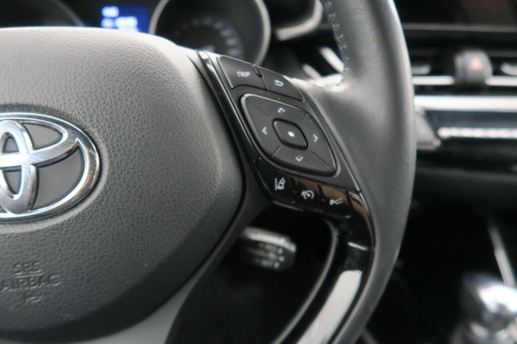 Toyota C-HR ADVANCE 2.0 VVT I-HYBRID 184 CV AUTO 5P 19