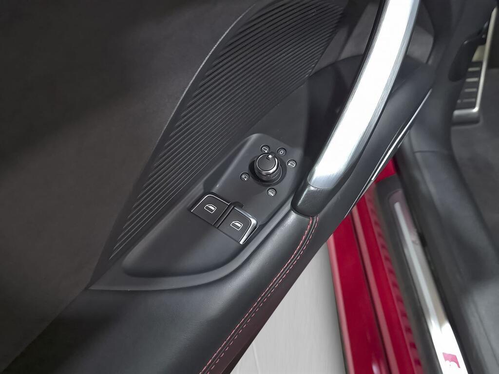 Audi TT 45 TFSI 180kW quatt. S tron B.Line Coupé 11