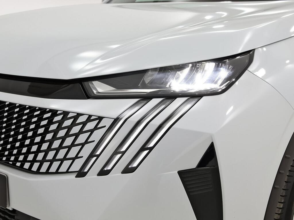 Peugeot 3008 Hybrid 1.2 100KW Allure eDCS6 36