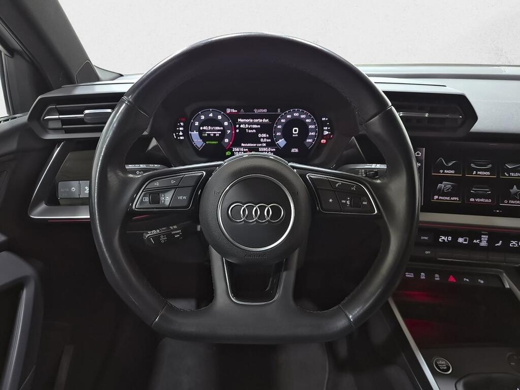 Audi A3 Sportback S line 35 TFSI 110kW (150CV) 17