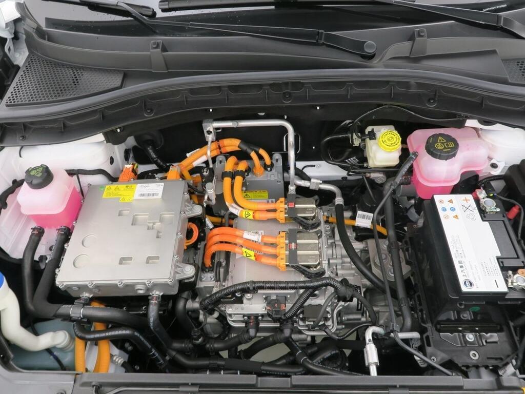 MG ZS LUXURY 45 KWH 143 CV 5P 16