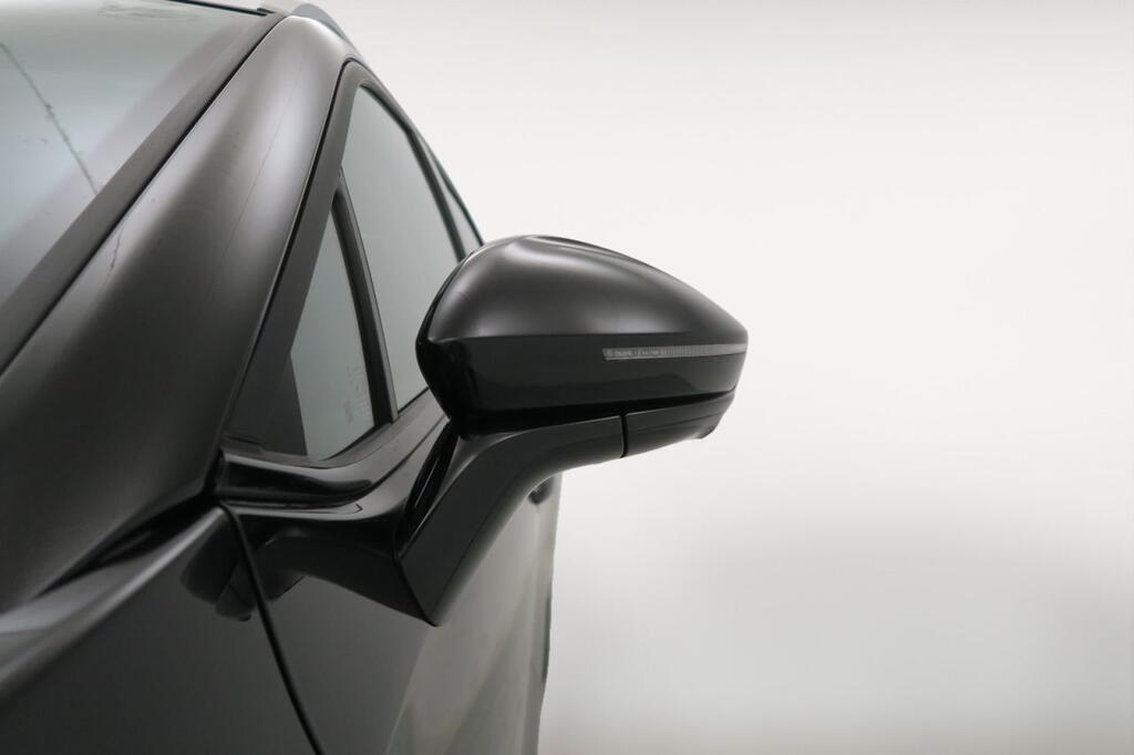 Omoda 5 PREMIUM 1.6 T-GDI 147 CV DCT 5P 23