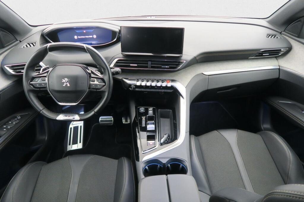 Peugeot 3008 GT 1.5 BLUEHDI 130 CV AUTO 5P 17