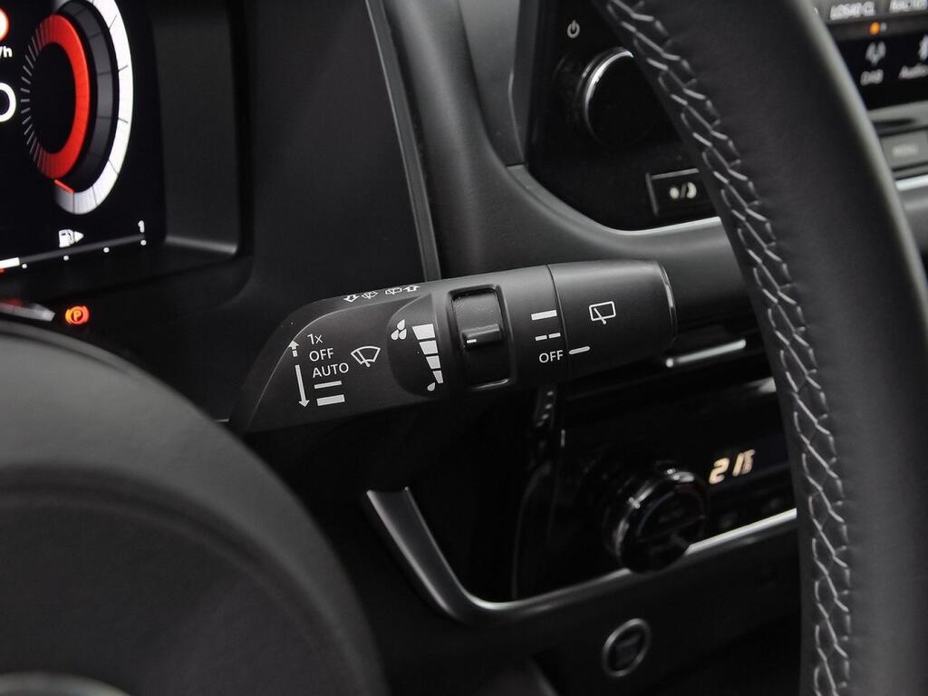 Nissan Qashqai DIG-T 103kW N-Connecta 16