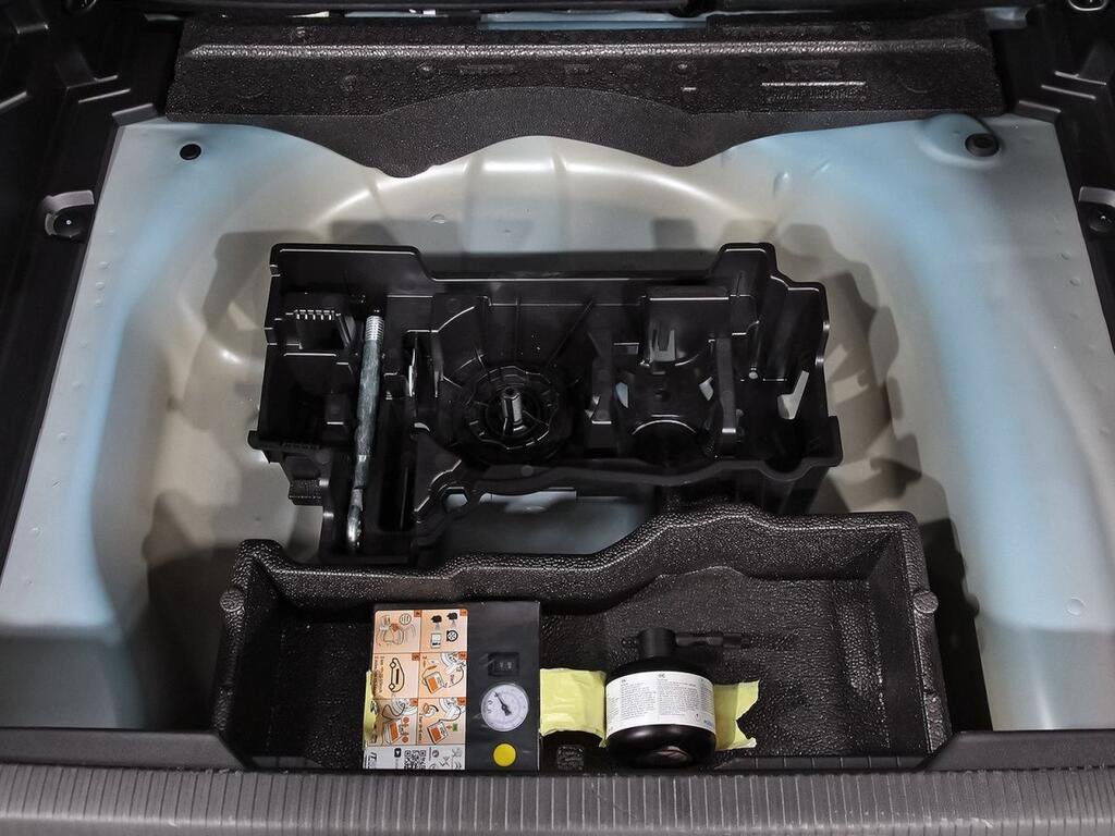 Peugeot 2008 N2008 Allure Hybrid 145 eDCS6 35