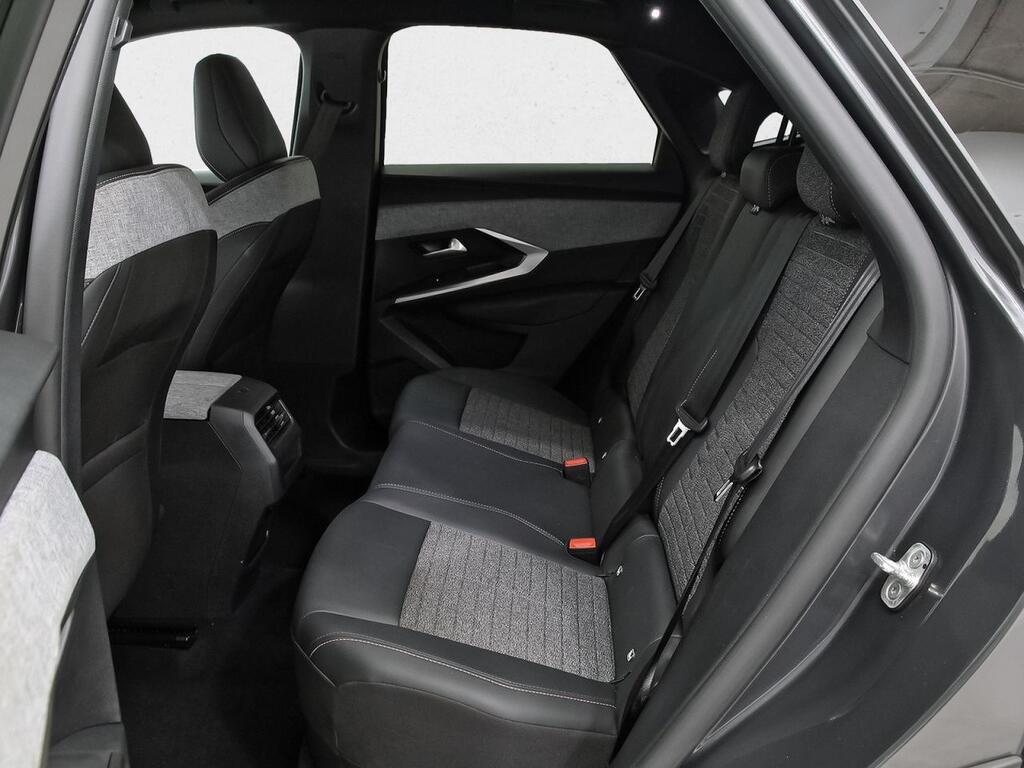 Peugeot 3008 Hybrid 1.2 100KW Allure eDCS6 9