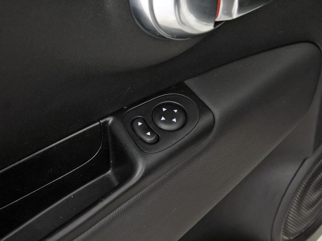 Fiat 500 Sport 1.0 Hybrid 51KW (70 CV) 13