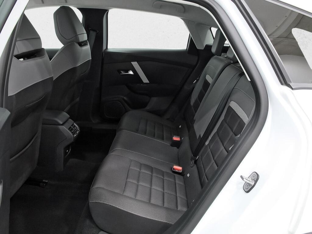 Citroën C4 Hybrid 136 e-DCS6 Plus 9