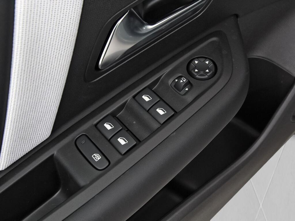 Citroën C4 Gasolina 130 S&S EAT8 Max 13