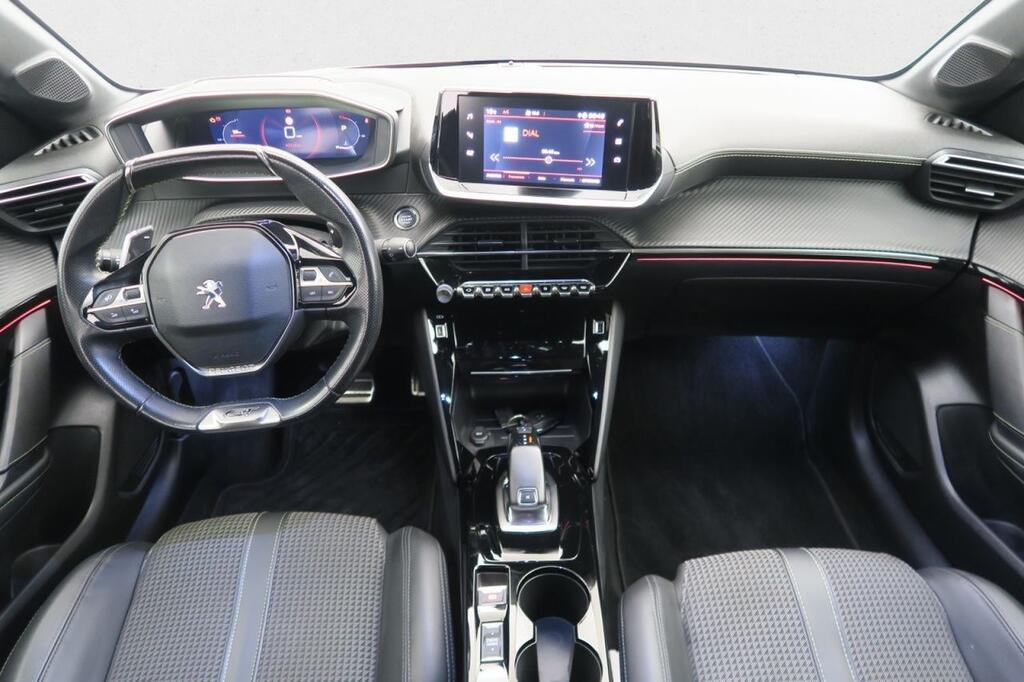 Peugeot 208 PureTech 96kW (130CV) EAT8 GT Line 12