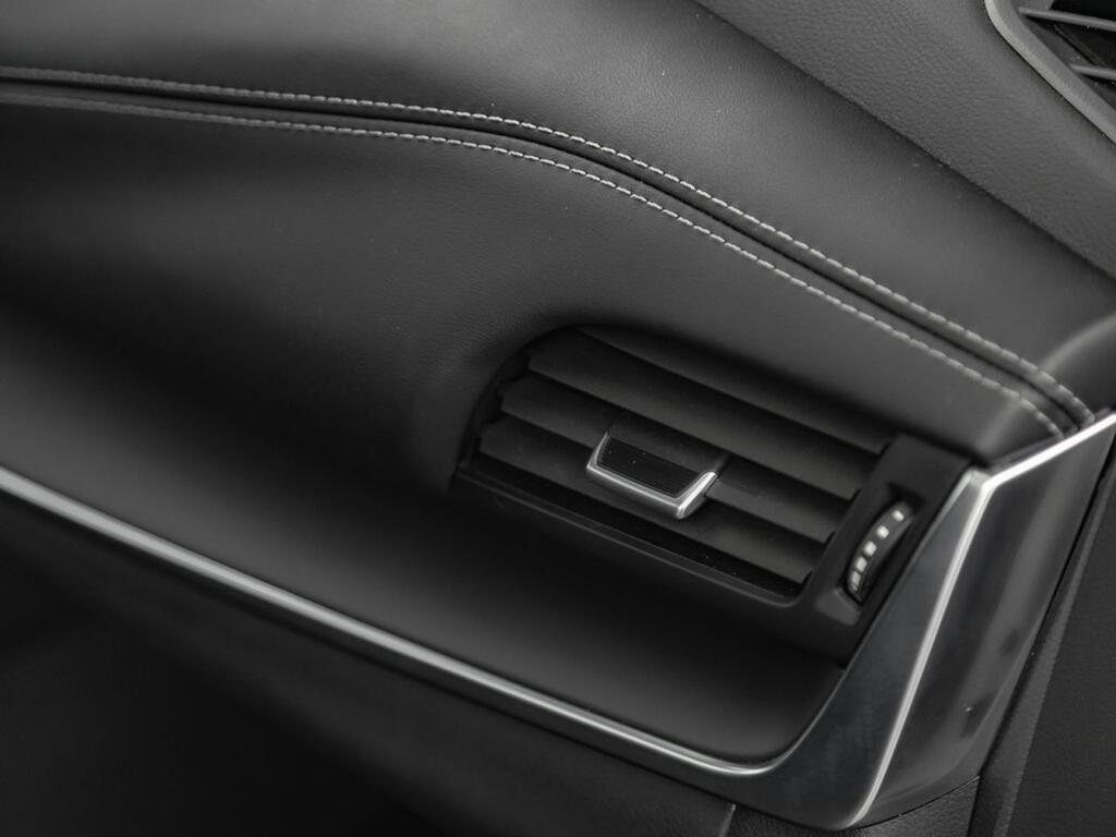 Nissan Qashqai DIG-T 103kW (140CV) mHEV 4x2 Acenta 31