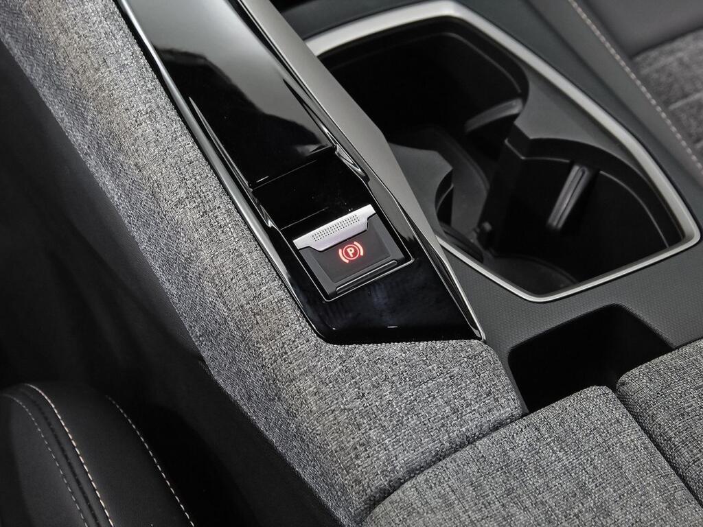 Peugeot 5008 1.2 100KW Allure eDCS6 35