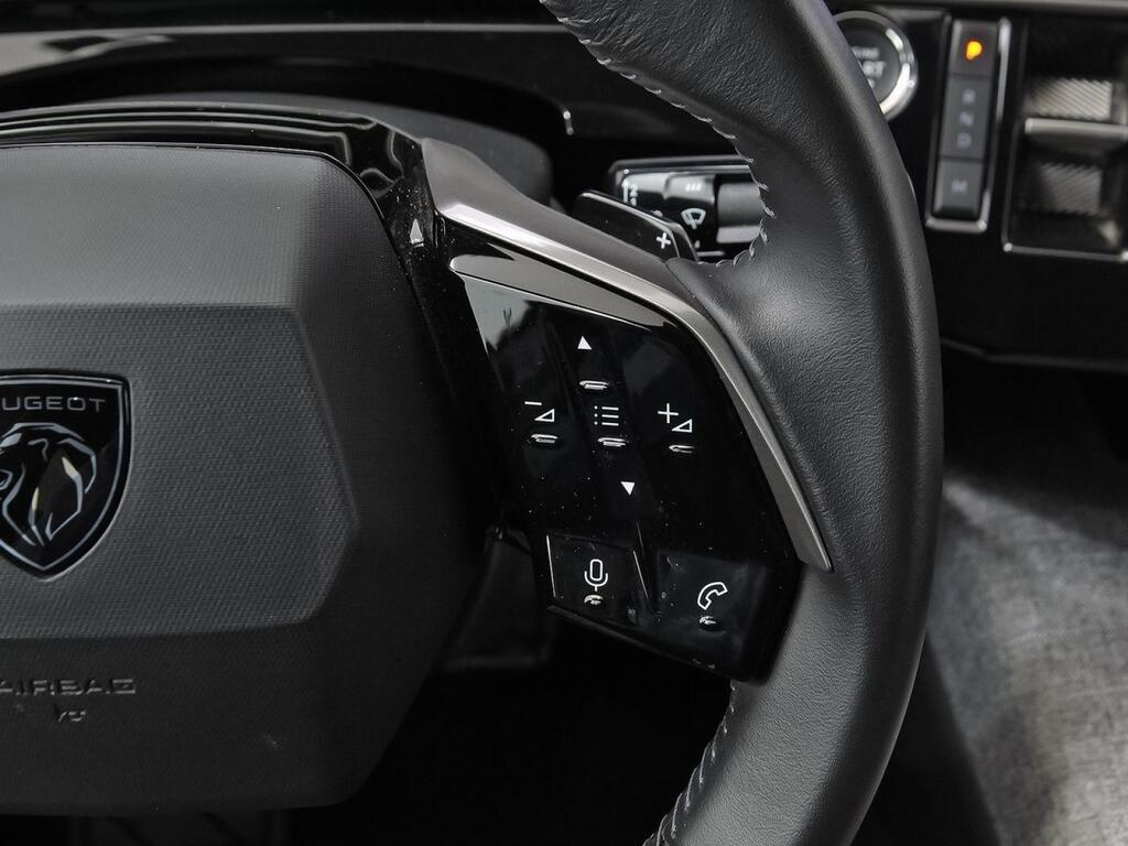 Peugeot 5008 1.2 107KW Allure eDCS6 19