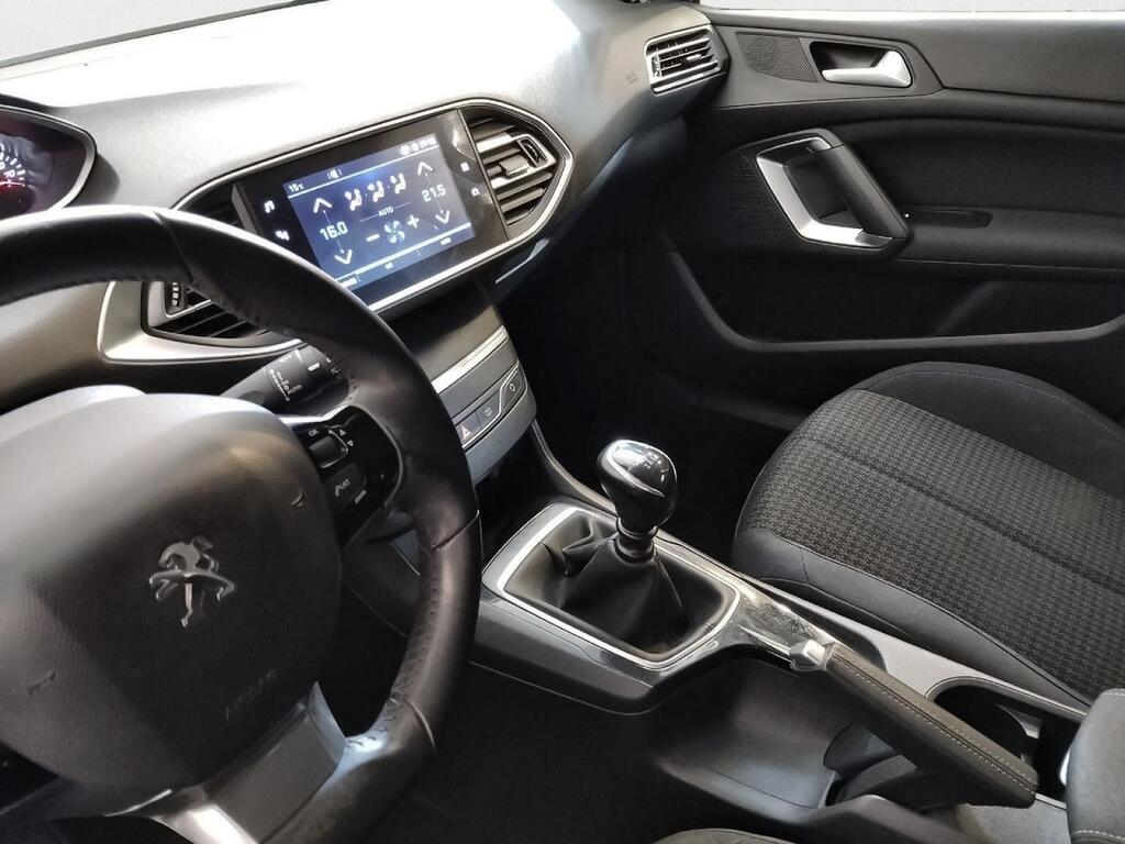 Peugeot 308 SW Style BlueHDi 130 S&S 23