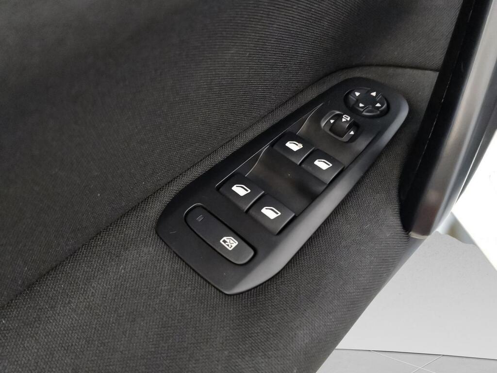 Peugeot 308 SW Style BlueHDi 130 S&S 11