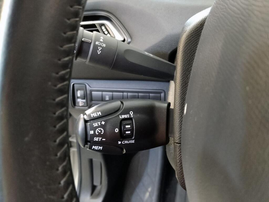 Peugeot 308 SW Style BlueHDi 130 S&S 14