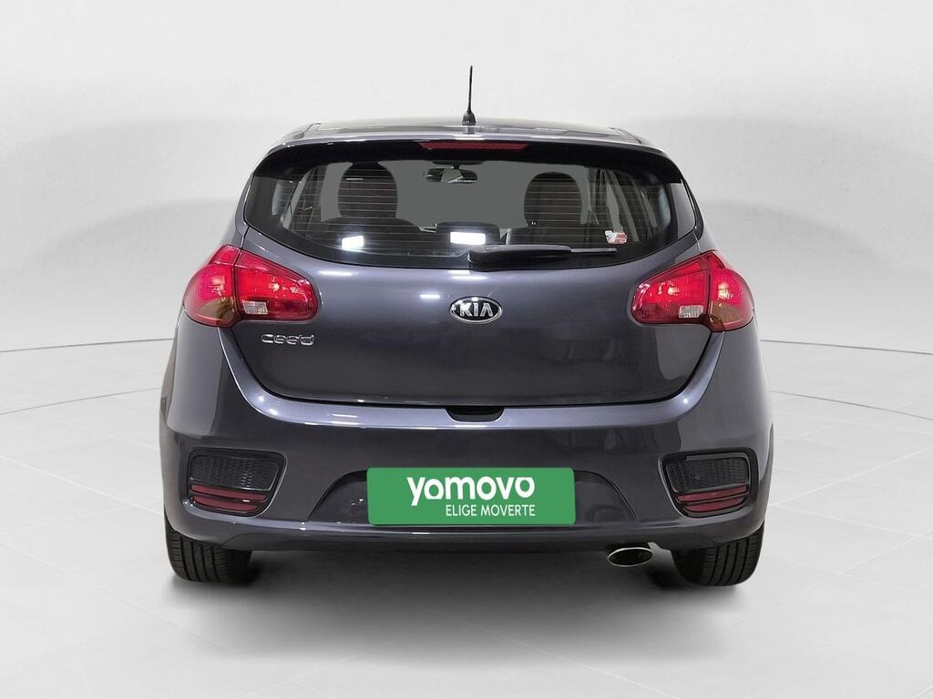 Kia Ceed 1.4 CVVT 74kW (100CV) Concept Plus 5