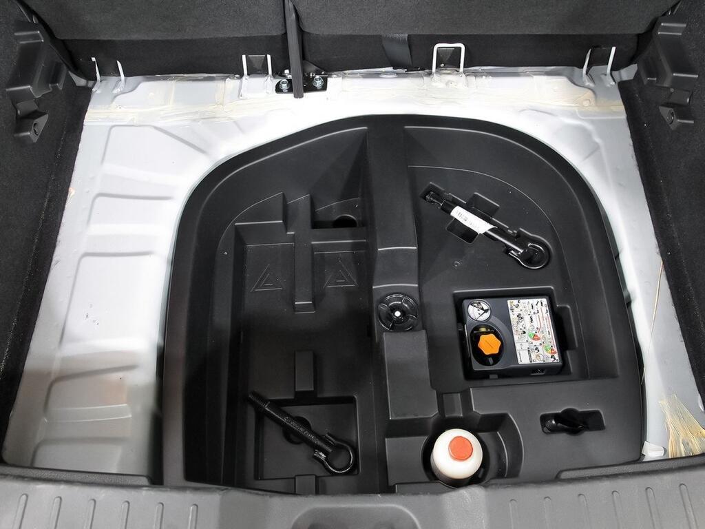 Nissan Juke DIG-T 84 kW (114 CV) DCT 7V N-Connecta 32