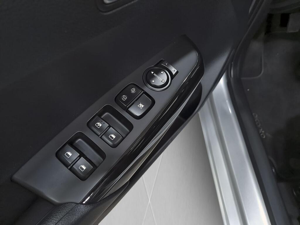 Kia Picanto 1.0 DPi 49kW (67CV) Concept Pack Comfort 11