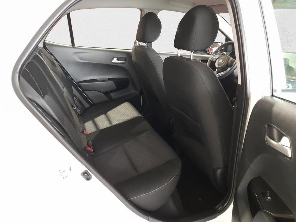 Kia Picanto 1.0 DPi 49kW (67CV) Concept Pack Comfort 11