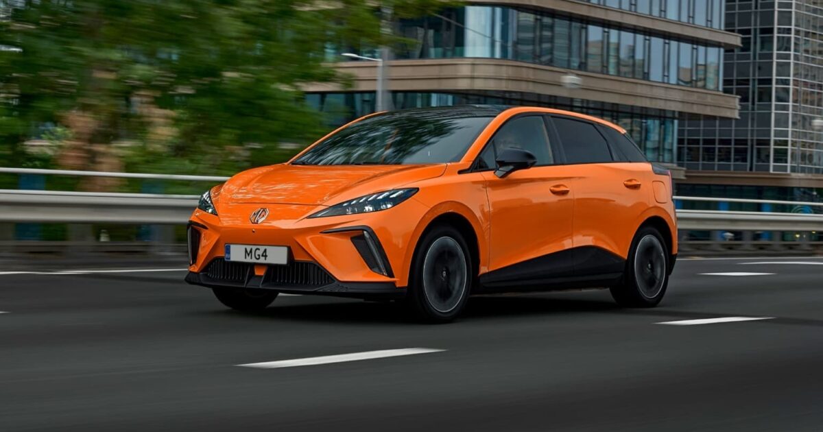 MG MG4