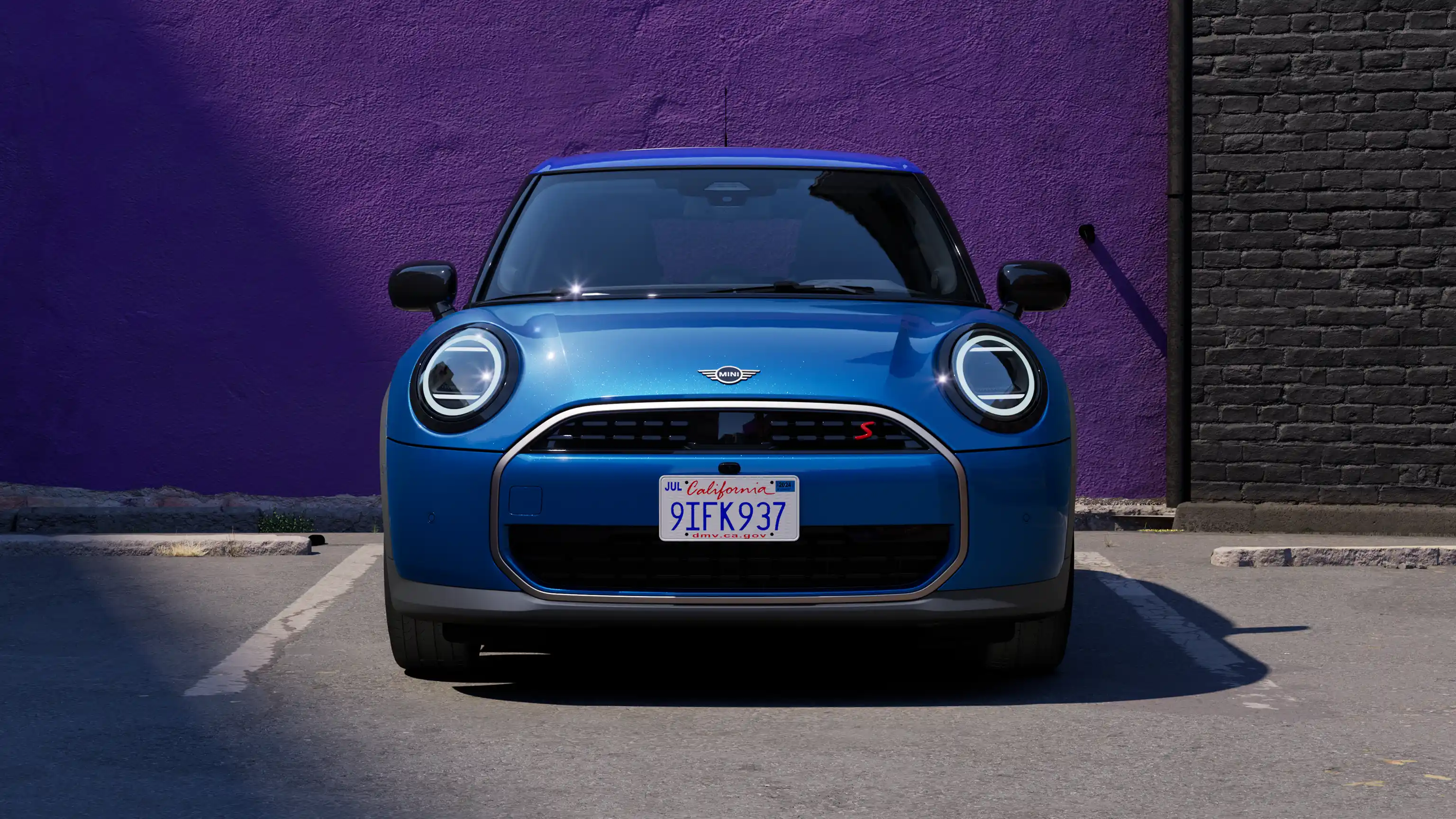 MINI Cooper exterior