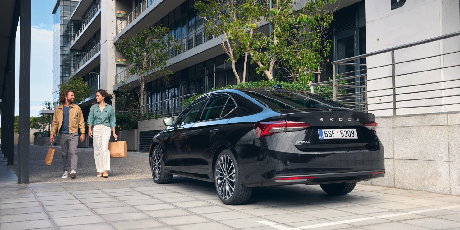 Skoda Octavia exterior