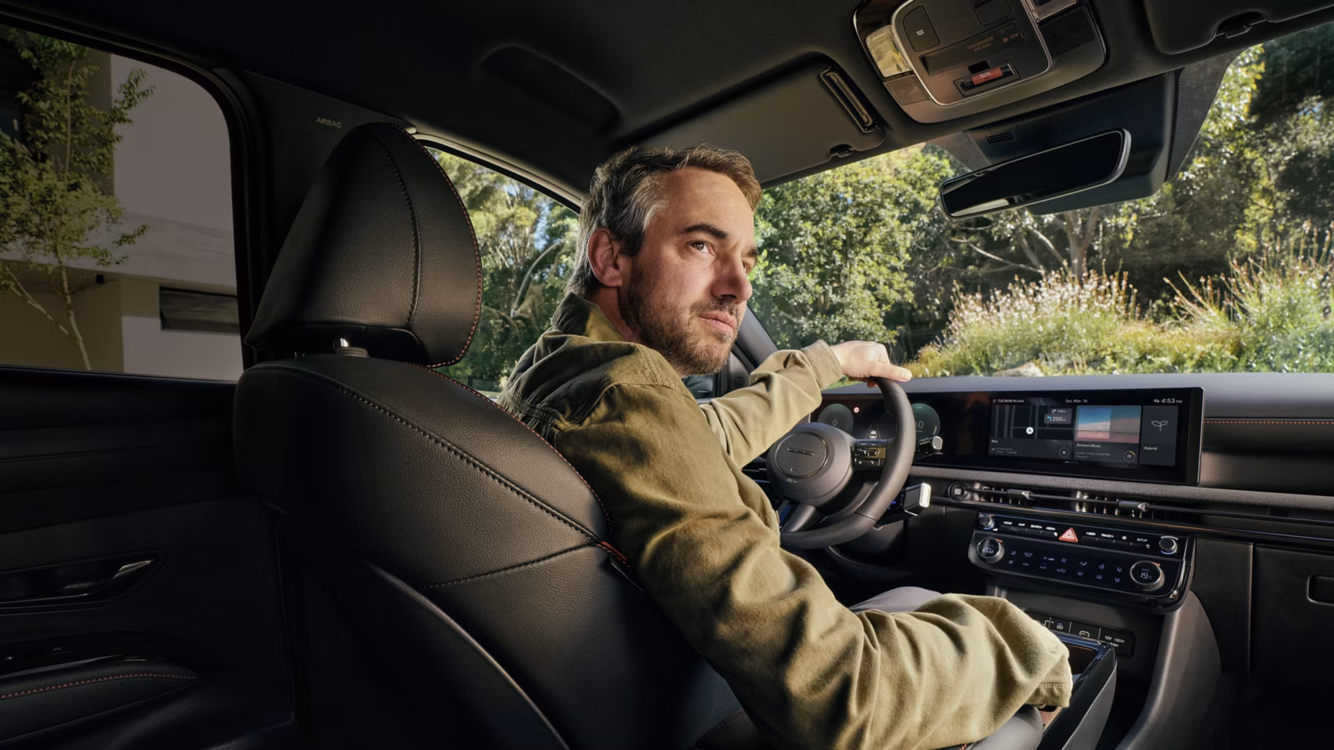 Hyundai Tucson interior