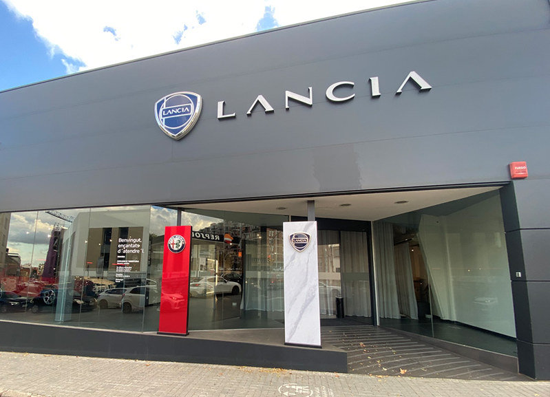 LANCIA YOMOVO MAVISA - SABADELL