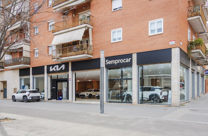 KIA YOMOVO SEMPROCAR - MOLLET